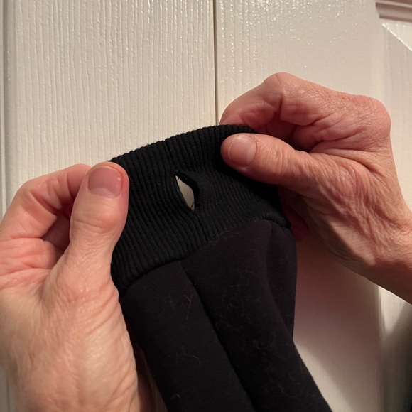 Wicked the Musical Black and Green Women's Zip up Hoodie 🖤💚 - Picture 14 of 16